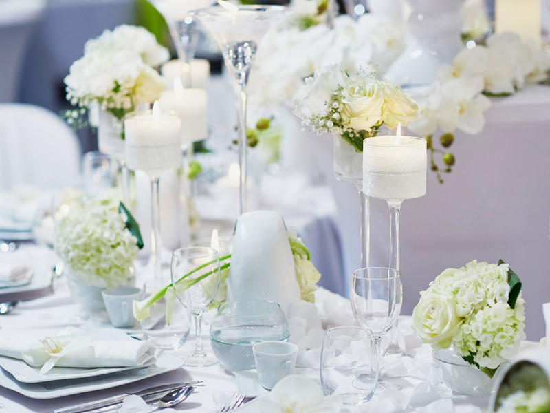 White luxury weddings